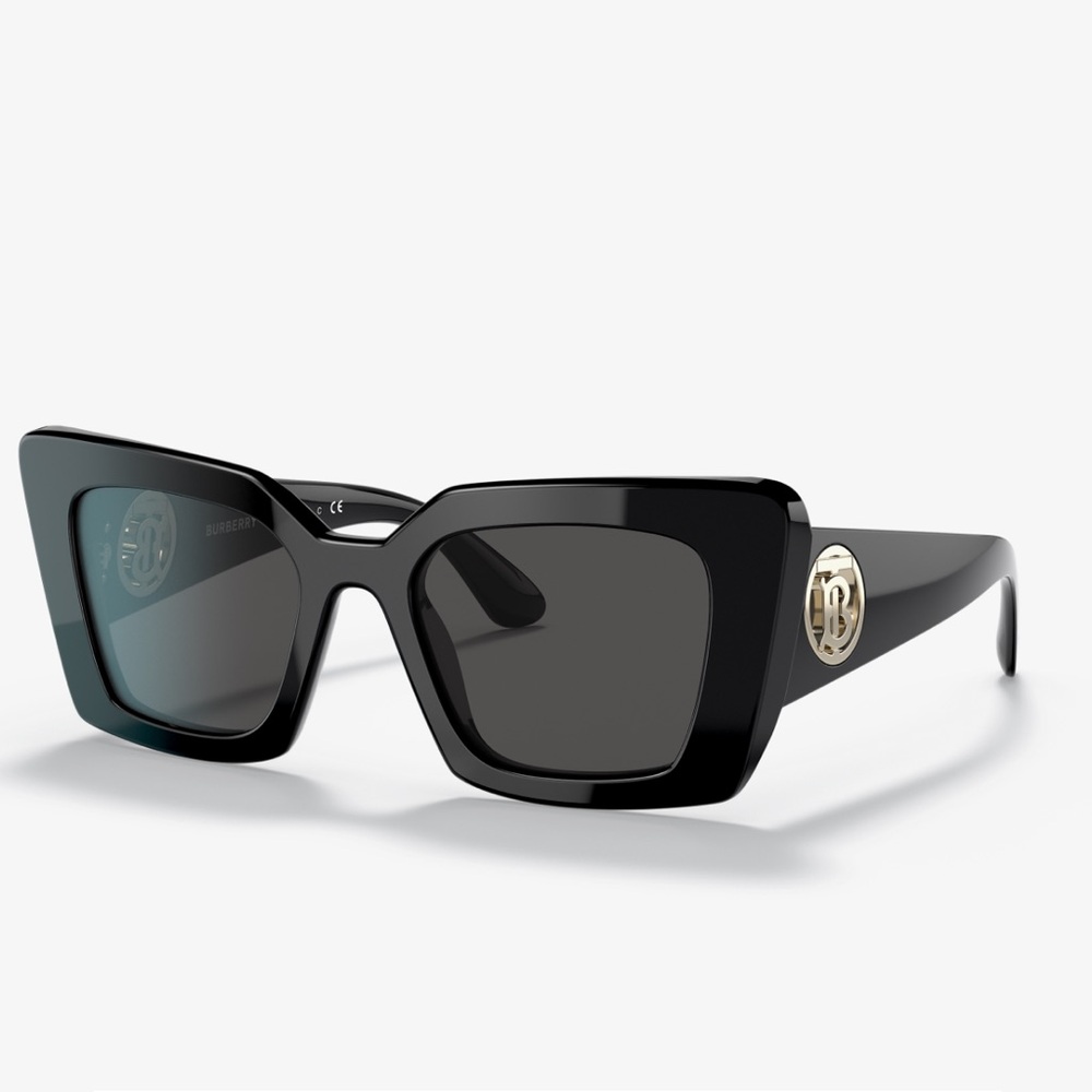 Burberry sunglasses